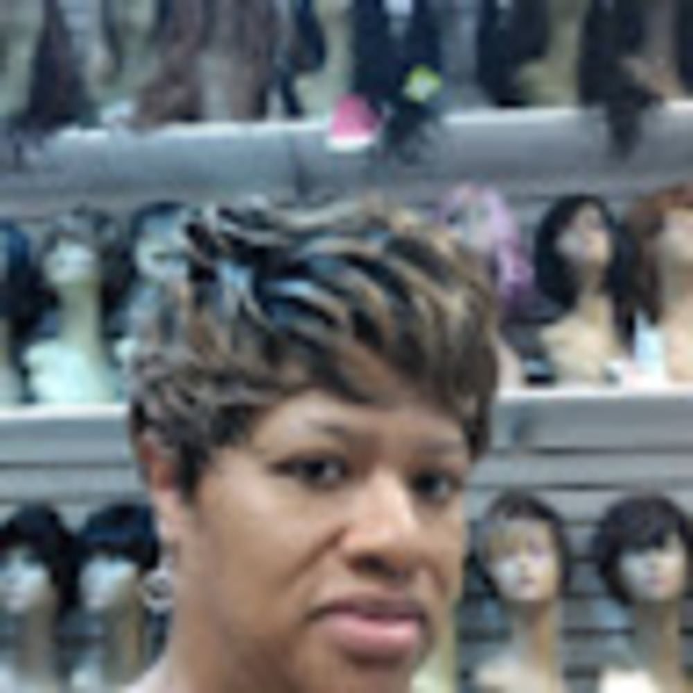 Meet your Posher, Shawna